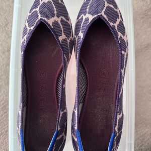Rothy's Women's Giraffe Print Flats in Purple and Blue